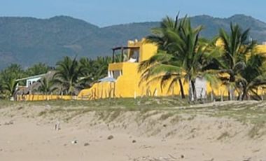 Casa en Venta en Playa Blanca, Zihuatanejo, Gro, México