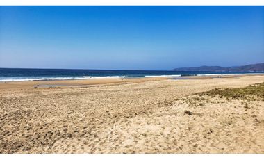 Casa en Venta en Playa Blanca, Zihuatanejo, Gro, México