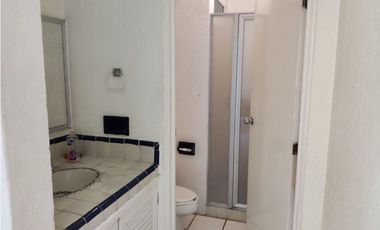 Departamento amueblado en renta en el Club de Tenis Burgos, en Temixco, Mor.