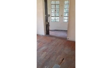 Casa como terreno o para remodelar en Venta en la colonia Narvarte Poniente