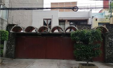 Casa en venta en colonia Ticumac Benito Juárez.