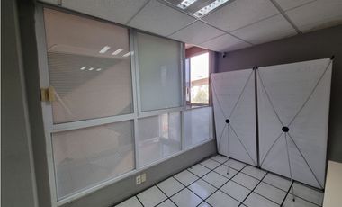 Oficina en Venta en Patriotismo.