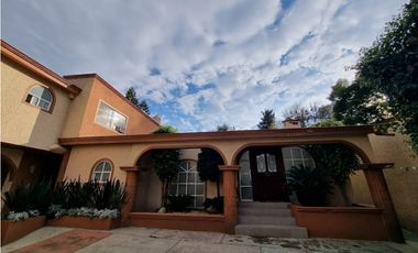 Casa en Venta en San Lucas Xochimanca, Xochimilco, CDMX.