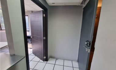 Oficina en Venta  en Patriotismo.