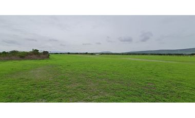 Aeródromo en Venta en Tequesquitengo, Morelos.