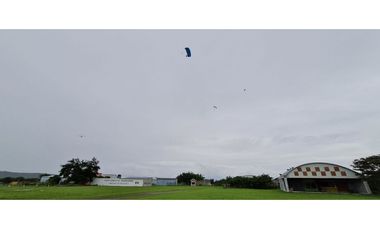Aeródromo en Venta en Tequesquitengo, Morelos.