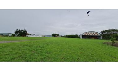 Aeródromo en Venta en Tequesquitengo, Morelos.