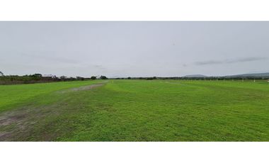 Aeródromo en Venta en Tequesquitengo, Morelos.