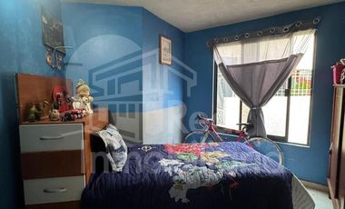 Casa en Jardines del Alba