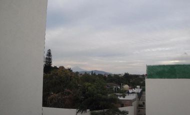 Departamento en renta con alberca, jardin y vigilancia, cerca de autopista