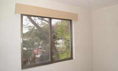 Departamento en renta con alberca, jardin y vigilancia, cerca de autopista