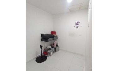 LINDA CASA DUPLEX EN LA CIUDADELA