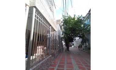 LINDA CASA DUPLEX EN LA CIUDADELA