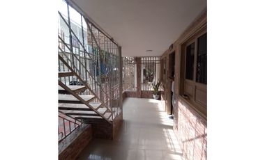 LINDA CASA DUPLEX EN LA CIUDADELA