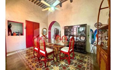 EN VENTA, Casa Colonial en Barrio Guadalupe