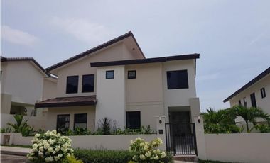 VENTA DE CASA EN PANAMA PACIFICO PH NATIVA 432M2 JP