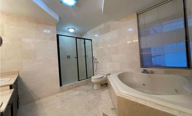 ALQUILER DE APARTAMENTO EN AV BALBOA - PH MIRAMAR PLAZA