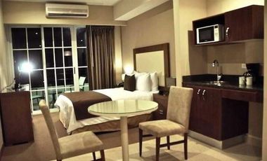 VENDO HOTEL EN CIUDAD DE PANAMA DE 300HABITACIONES MLD