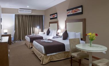 VENDO HOTEL EN CIUDAD DE PANAMA DE 300HABITACIONES MLD