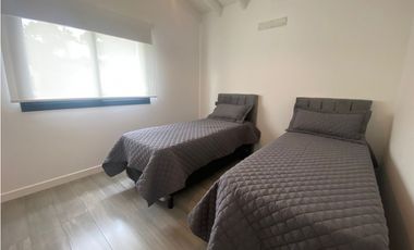 CASA EN VENTA BARRIO PIONEROS CALIFORNIANA MODERNA