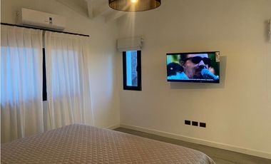 CASA EN VENTA BARRIO PIONEROS CALIFORNIANA MODERNA