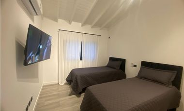 CASA EN VENTA BARRIO PIONEROS CALIFORNIANA MODERNA