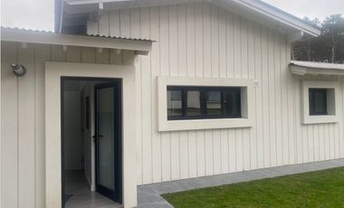 CASA EN VENTA BARRIO PIONEROS CALIFORNIANA MODERNA