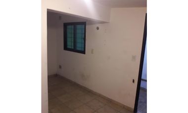 Complejo de Departamentos planta Baja - OPORTUNIDAD Ituzaingó