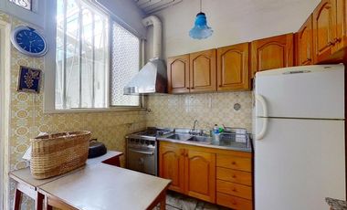 VENTA CASA 10 AMBIENTES BOEDO COCH PATIO Y TERRAZA