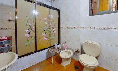 VENTA CASA 10 AMBIENTES BOEDO COCH PATIO Y TERRAZA