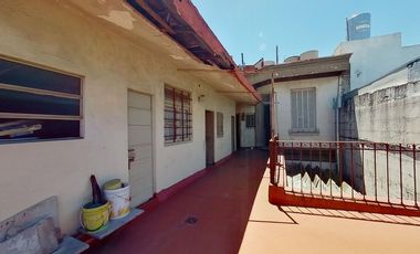 VENTA CASA 10 AMBIENTES BOEDO COCH PATIO Y TERRAZA