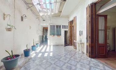VENTA CASA 10 AMBIENTES BOEDO COCH PATIO Y TERRAZA