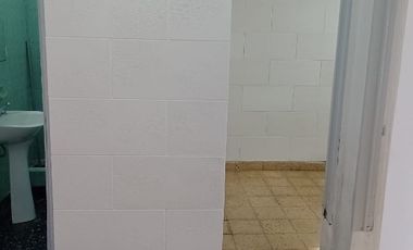 Casa para 2 Familias en venta en Bernal Oeste