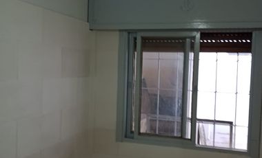 Casa para 2 Familias en venta en Bernal Oeste