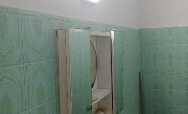 Casa para 2 Familias en venta en Bernal Oeste