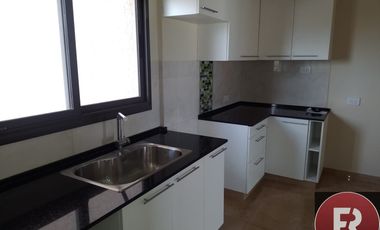 Departamento en alquiler de 1 dormitorio c/ cochera en Otros Barrios