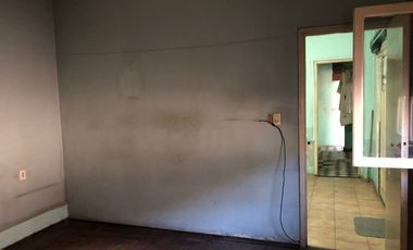 Casa PH en venta en Ramos Mejia Sur