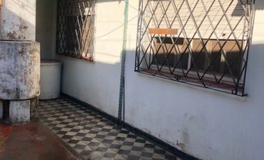Casa PH en venta en Ramos Mejia Sur