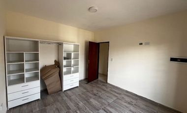 Departamento en alquiler en Bernal Oeste