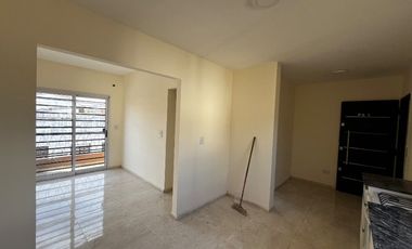 Departamento en alquiler en Bernal Oeste