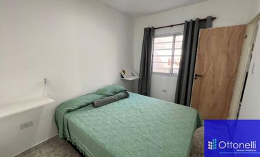 Departamento en venta de 2 dormitorios c/ cochera en Costa Azul