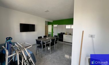 Departamento en venta de 2 dormitorios c/ cochera en Costa Azul