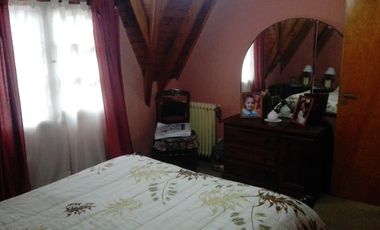 Casa PH en venta en Bernal Centro