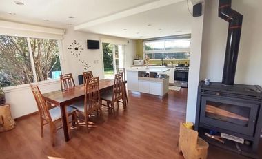 Casa en venta en Villa Gesell
