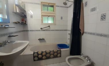 VENTA CASA QUINTA 5 AMBIENTES EN PONTEVEDRA