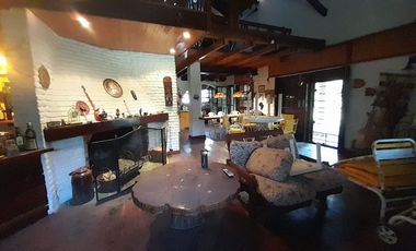 VENTA CASA QUINTA 5 AMBIENTES EN PONTEVEDRA