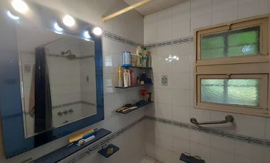 VENTA CASA QUINTA 5 AMBIENTES EN PONTEVEDRA