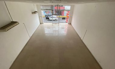 VENTA GRAN LOCAL COMERCIAL MODERNO Y CENTRICO