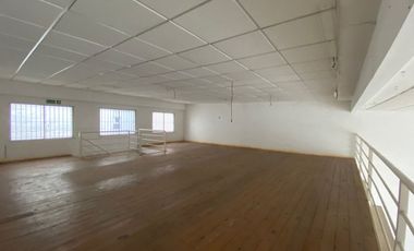 VENTA GRAN LOCAL COMERCIAL MODERNO Y CENTRICO