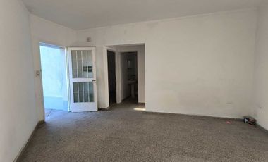DEPARTAMENTO 2 DORMITORIOS BARRIO SARGENTO CABRAL